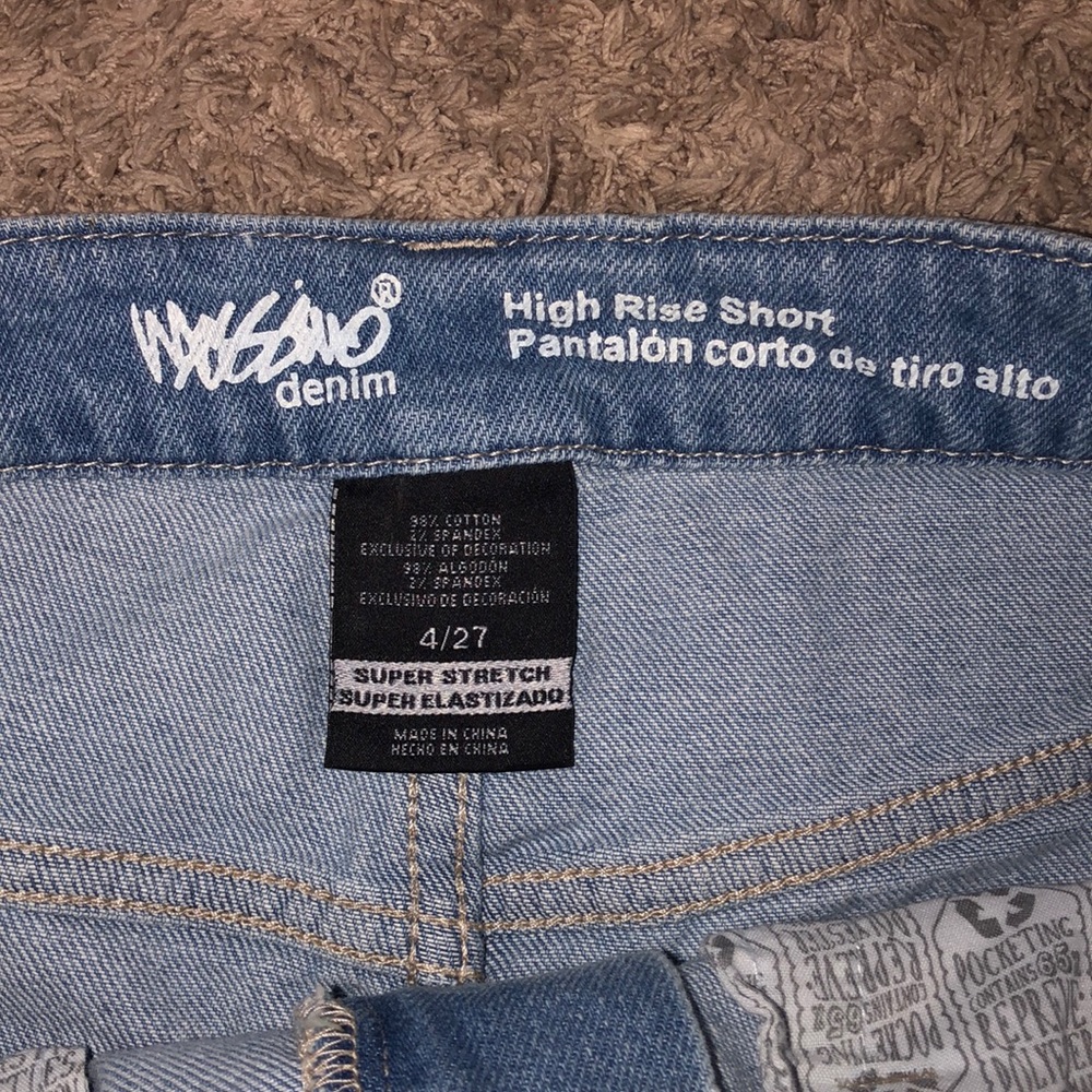 Jean shorts - Picture 3 of 3